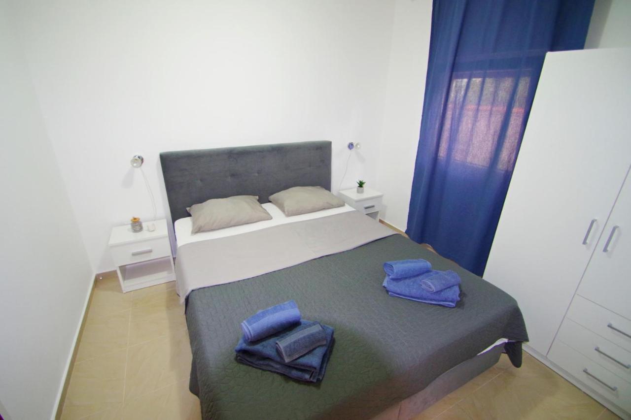 Apartment Pineta in village Valbandon Buitenkant foto